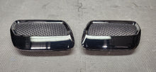 Load image into Gallery viewer, 2018-2023 Ford Mustang GT Hood Insert Vents RH & LH "G1" OEM0