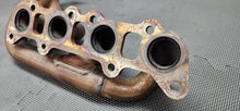 Load image into Gallery viewer, 2015-2023 Ford Mustang GT Coupe RH Passenger Exhaust Manifold w/Sensor OEM7