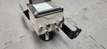Load image into Gallery viewer, 2005-2009 Ford Mustang GT ABS Module Anti-Lock Brakes OEM