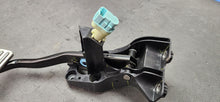 Load image into Gallery viewer, 2018-2023 Ford Mustang GT Pedal Assembly "Automatic" Gas & Brake OEM