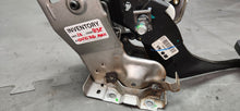 Load image into Gallery viewer, 2010-2015 Chevrolet Camaro SS Brake Pedal Assembly "Manual" OEM5