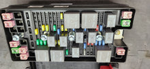 Load image into Gallery viewer, 2005-2009 Ford Mustang Interior Cabin Fuse Box Relay Junction Block OEM6
