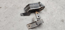 Load image into Gallery viewer, 2005-2009 Ford Mustang GT Exhaust System Hanger LH Driver OEM5