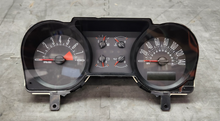 Load image into Gallery viewer, 2005-2009 Ford Mustang GT Speedometer Instrument Gauge Cluster "Manual" OEM0