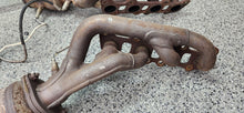 Load image into Gallery viewer, 2015-2017 Ford Mustang GT Coupe LH & RH Exhaust Manifold w/ O2 Sensor OEM1