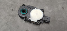 Load image into Gallery viewer, 2018-2023 Ford Mustang GT Air Shuttle Actuator OEM2