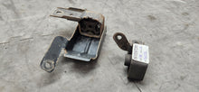 Load image into Gallery viewer, 2005-2009 Ford Mustang GT Exhaust System Hanger LH Driver OEM4