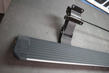 Load image into Gallery viewer, 2015-2020 Ford F-150 RH Passenger Crew Cab Power Folding Running Board OEM