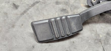 Load image into Gallery viewer, 2005-2009 Ford Mustang GT Gas Pedal Assembly - OEM3