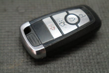 Load image into Gallery viewer, 2015-2017 Ford Mustang Key Fob "Manual" OEM1