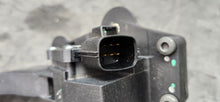 Load image into Gallery viewer, 2005-2009 Ford Mustang GT Gas Pedal Assembly - OEM2