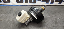 Load image into Gallery viewer, 2005 2009 Ford Mustang GT 4.6 Brake Booster Master Cylinder "Manual" OEM0