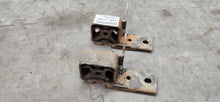 Load image into Gallery viewer, 2005-2009 Ford Mustang GT Exhaust System Hanger RH Passenger OEM5