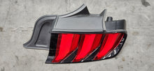 Load image into Gallery viewer, 2018-2023 Ford Mustang GT EcoBoost RH Passenger LED Tail Light - OEM3
