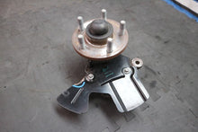 Load image into Gallery viewer, 2015-2017 Ford Mustang GT LH Driver Front Spindle Knuckle Hub OEM