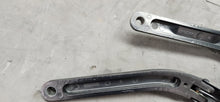 Load image into Gallery viewer, 2005-2009 Ford Mustang LH and RH Front Windshield Wiper Arm Pair OEM7