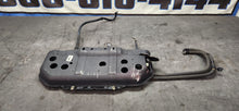Load image into Gallery viewer, 2005-2009 Ford Mustang GT 4.6 EVAP Canister OEM0
