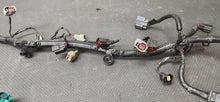 Load image into Gallery viewer, 2007 Ford Mustang GT 4.6 Automatic Engine Wiring Harness OEM