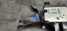 Load image into Gallery viewer, 2008 Ford Mustang GT ABS Module Anti-Lock Brakes "Manual" OEM.7