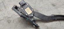 Load image into Gallery viewer, 2005-2009 Ford Mustang GT Gas Pedal Assembly OEM