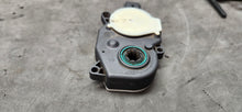 Load image into Gallery viewer, 2018-2023 Ford Mustang GT Air Shuttle Actuator OEM5