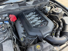 Load image into Gallery viewer, 2012 Ford Mustang 5.0 Coyote Gen1 Engine MT-82 Manual Drivetrain 92k OEM