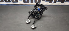 Load image into Gallery viewer, 2015-2017 Ford Mustang GT Premium Manual Brake & Clutch Pedal OEM0
