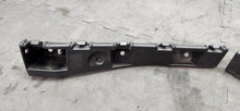 Load image into Gallery viewer, 2015-2023 Ford Mustang GT LH & RH Fender Rocker Panel Bracket OEM2