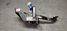 Load image into Gallery viewer, 2015-2017 Ford Mustang GT Automatic Brake Pedal Assembly OEM