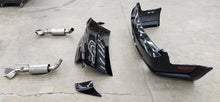 Load image into Gallery viewer, 2005-2009 Ford Mustang Roush Rear Bumper Trunk Lid with Roush Mufflers OEM