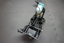 Load image into Gallery viewer, 2015-2017 Ford Mustang GT Pedal Assembly Automatic Brake & Gas OEM