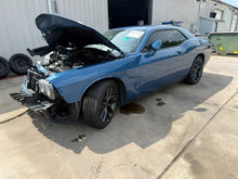 Load image into Gallery viewer, 2018-2021 Dodge Challenger 5.4L Engine Complete 38k Miles OEM2