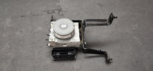 Load image into Gallery viewer, 2015-2017 Ford Mustang GT ABS Module Anti-Lock Brakes "Automatic" OEM