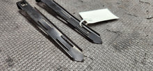 Load image into Gallery viewer, 1999-2004 Ford Mustang Headlight Mounting Clip Set OEM
