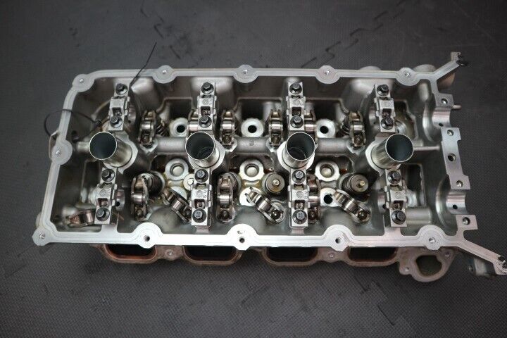 2013-2014 Ford Mustang GT Coyote GEN 1 LH and RH Cylinder Head SET OEM