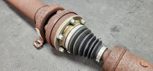 Load image into Gallery viewer, 2005-2009 Ford Mustang GT 4.6L Driveshaft "Automatic" OEM
