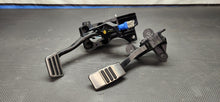Load image into Gallery viewer, 2015-2017 Ford Mustang GT Pedal Assembly Automatic Gas Brake Pedal OEM
