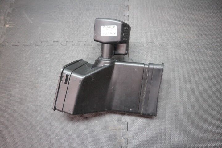 2015-2017 Ford Mustang GT AIR CLEANER INTAKE DUCT OEM