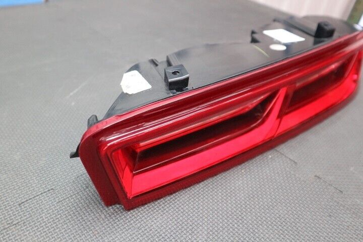 2016-2017 Chevrolet Camaro RH Tail Light   OEM