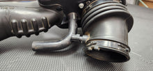 Load image into Gallery viewer, 2015-2023 Dodge Challenger 5.7 5.7l Shaker Air Intake/ Hose OEM6
