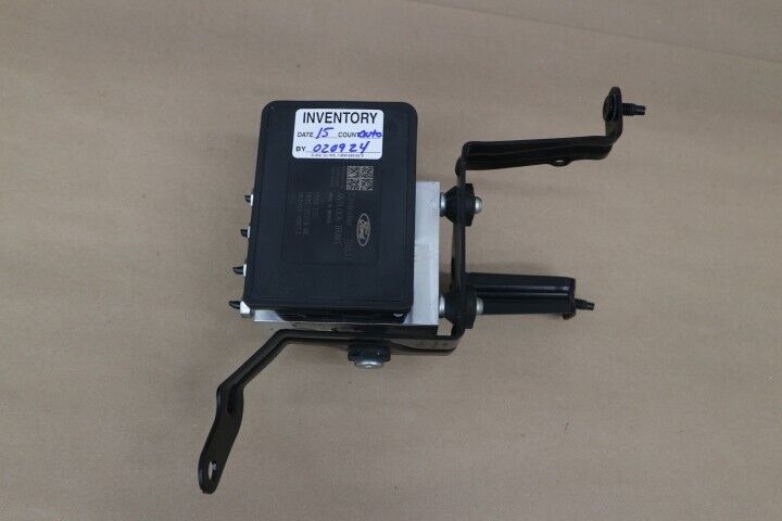 2015 Ford Mustang GT ABS Brake Pump Module Control - "AUTOMATIC" - OEM