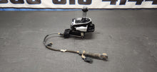 Load image into Gallery viewer, 2015-2017 Ford Mustang GT 10r80 Automatic Transmission Shifter 68k - OEM0
