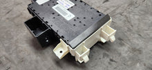 Load image into Gallery viewer, 2012 Ford Mustang GT "Automatic" BCM Fuse Box "BR3T-15604-DA" OEM5
