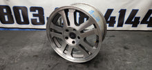 Load image into Gallery viewer, 2005 Ford Mustang GT 17x8.0" Silver Rim OEM0
