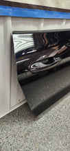 Load image into Gallery viewer, 2015-2023 Ford Mustang GT V6 RH Passenger Door Complete w/Glass "G1" OEM3
