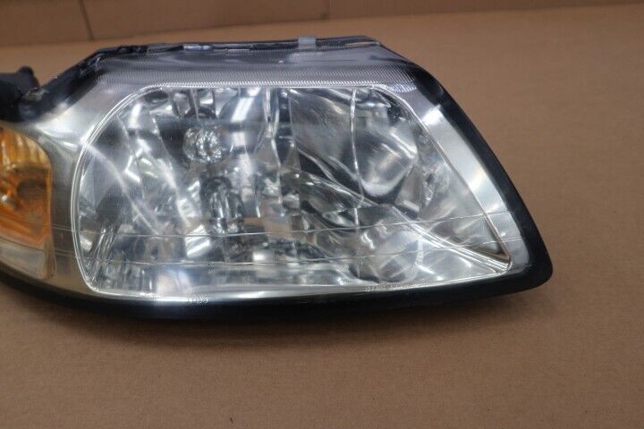 2003 FORD MUSTANG RIGHT PASSENGER HEADLAMP ASSEMBLY OEM