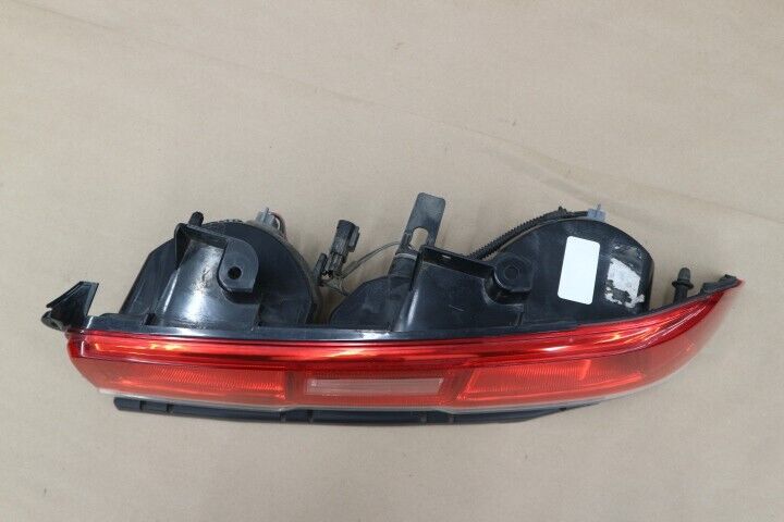 2014-2015 Chevrolet Camaro RH Tail Light   OEM