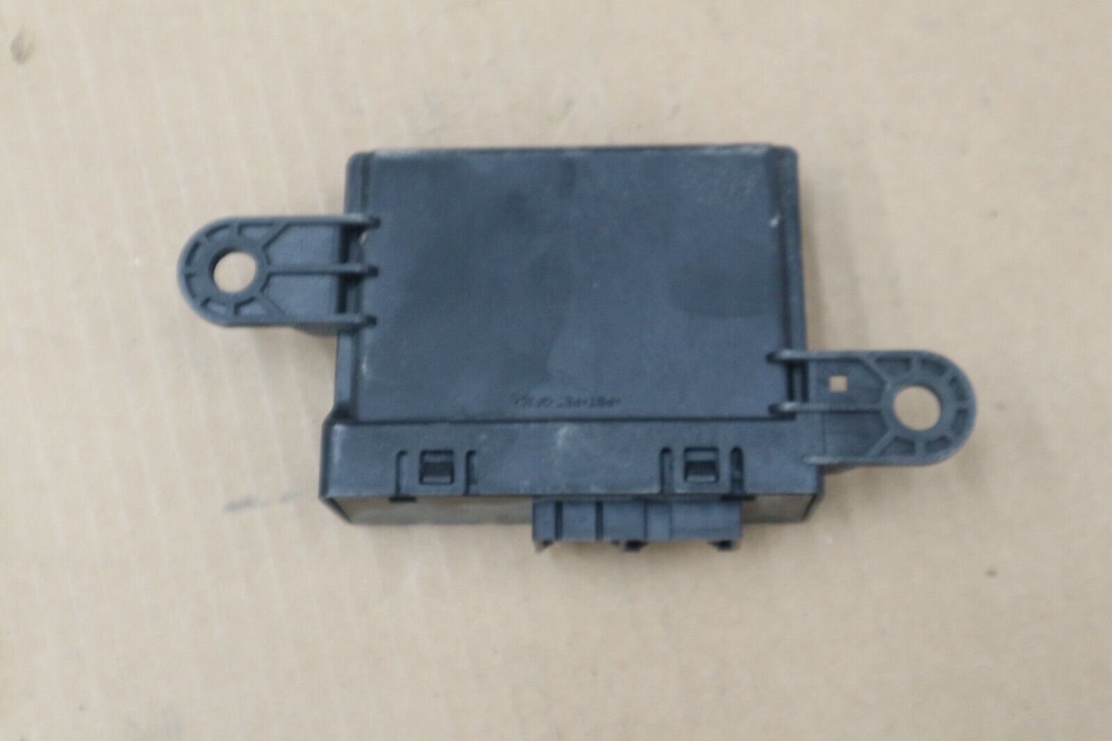 2016-2017 Chevy Camaro GM Driver Rear Parking Assist Module 23412911 OEM