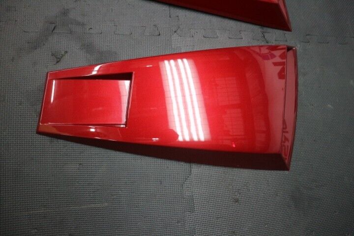 2013 FORD MUSTANG GT RH/LH SIDE Hood Vent OEM