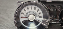 Load image into Gallery viewer, 2011-2012 Ford Mustang GT 5.0 Instrument Gauge Cluster Speedometer "Auto" OEM4
